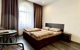 Нові Апартаменти 83